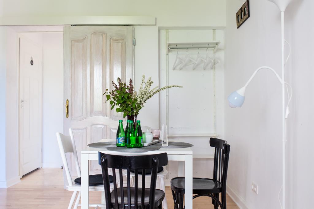 Pilotow 87 Apartments Krasków Δωμάτιο φωτογραφία